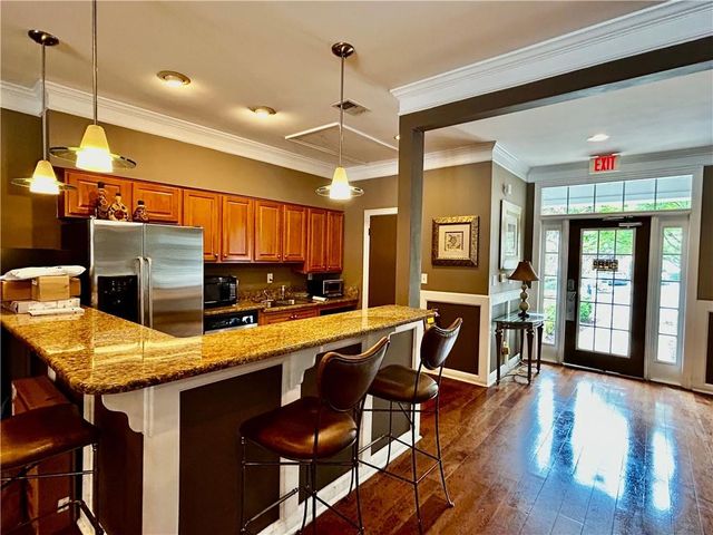 3175 Seven Pines Court 306, Atlanta, GA 30339
