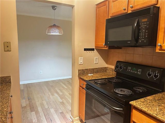 3175 Seven Pines Court 306, Atlanta, GA 30339