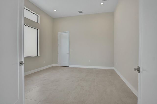 9547 Riverside Park Drive, Boca Raton, FL 33434