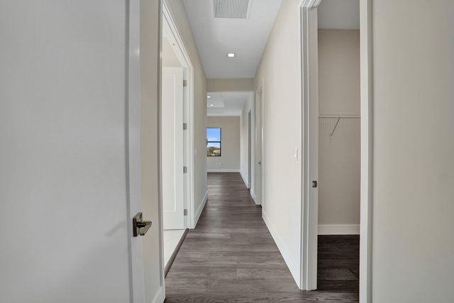 9547 Riverside Park Drive, Boca Raton, FL 33434