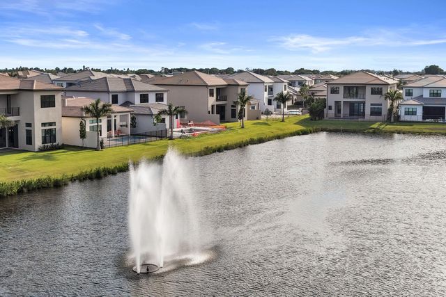 9547 Riverside Park Drive, Boca Raton, FL 33434