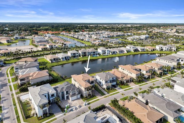 9547 Riverside Park Drive, Boca Raton, FL 33434
