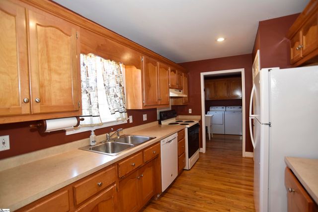 115 Willis Road, Taylors, SC 29687