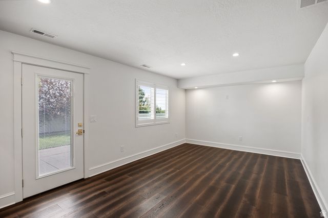 5650 W MOUNTAIN AURA DR, West Jordan, UT 84084