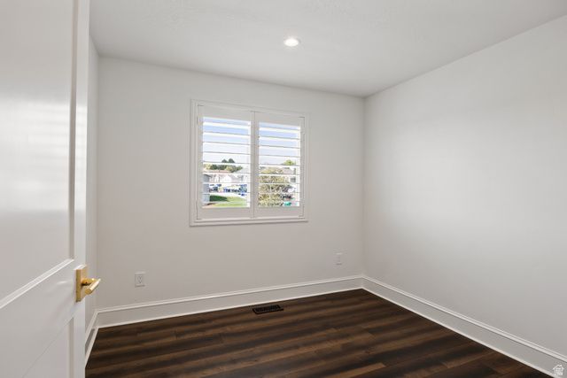 5650 W MOUNTAIN AURA DR, West Jordan, UT 84084