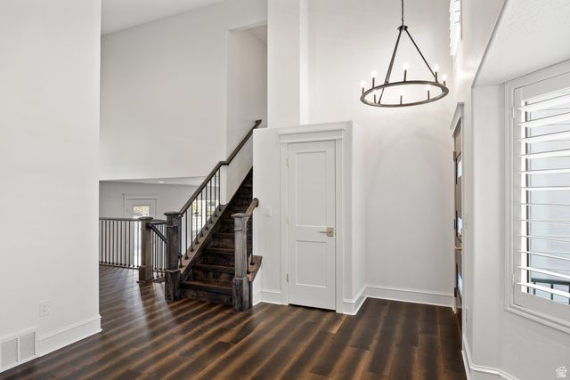 5650 W MOUNTAIN AURA DR, West Jordan, UT 84084