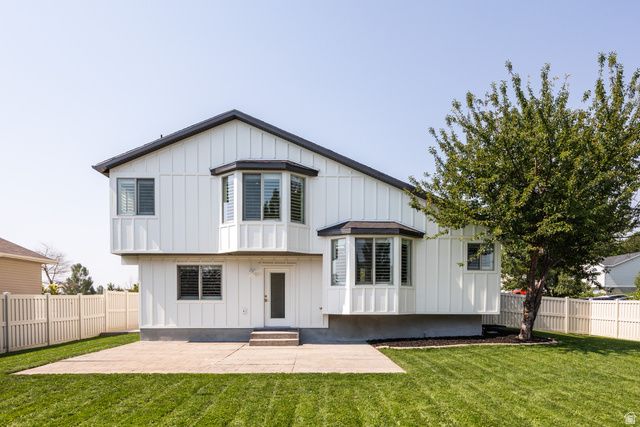 5650 W MOUNTAIN AURA DR, West Jordan, UT 84084