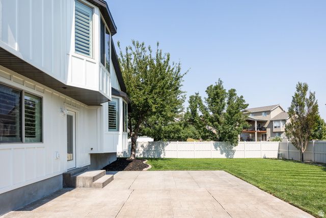 5650 W MOUNTAIN AURA DR, West Jordan, UT 84084