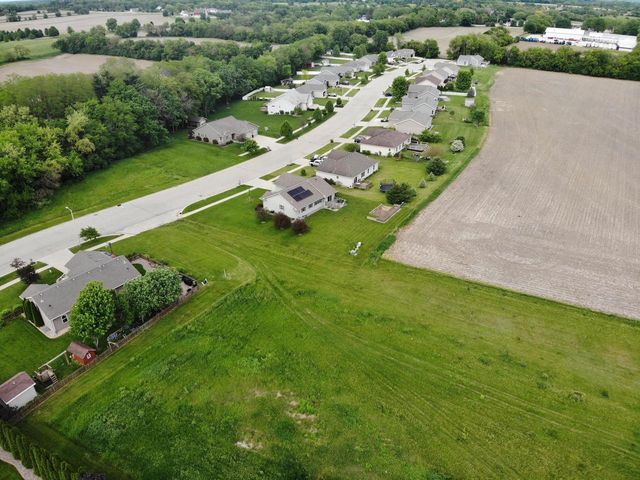311 E Sunset Drive, Milton, WI 53563