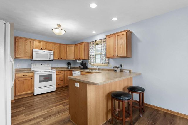 311 E Sunset Drive, Milton, WI 53563