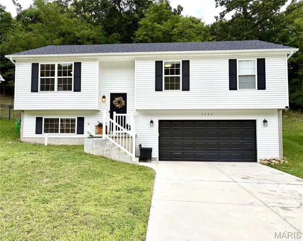 1735 Cherry Blossom Court, Pevely, MO 63070