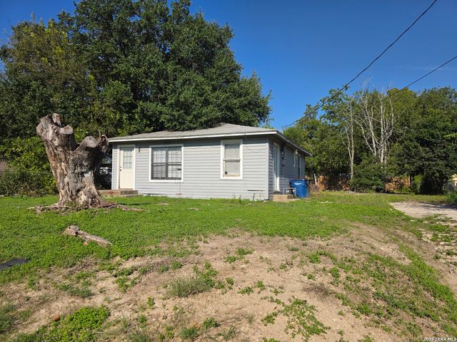 937 Oasis, New Braunfels, TX 78130