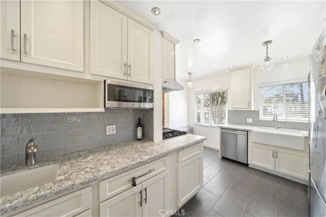 824 N Redondo E East, Anaheim, CA 92801