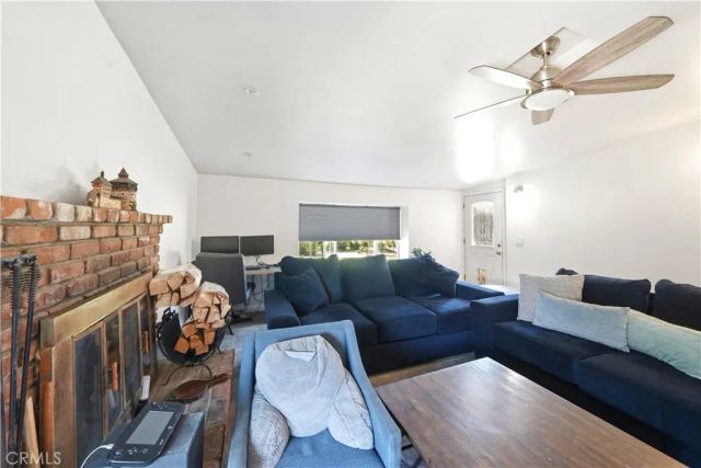 824 N Redondo E East, Anaheim, CA 92801