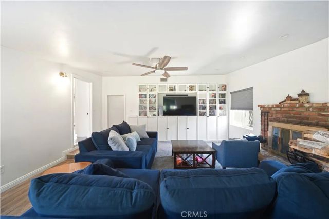 824 N Redondo E East, Anaheim, CA 92801