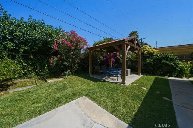 824 N Redondo E East, Anaheim, CA 92801