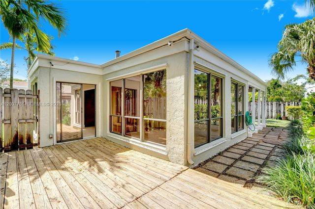 9103 SW 78th Pl --, Miami, FL 33156