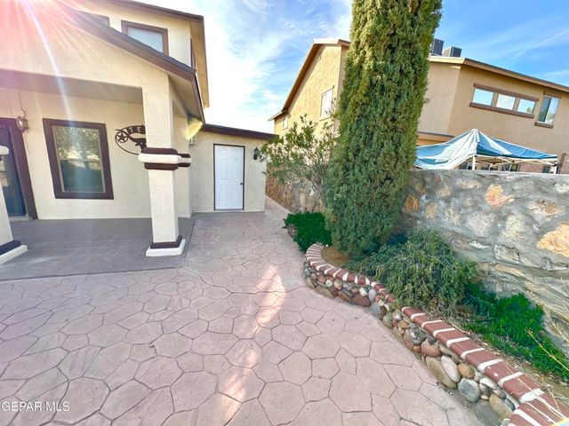 3100 TIERRA NORA Drive, El Paso, TX 79938