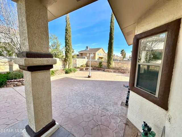 3100 TIERRA NORA Drive, El Paso, TX 79938