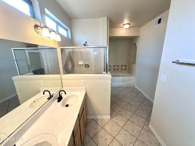 3100 TIERRA NORA Drive, El Paso, TX 79938