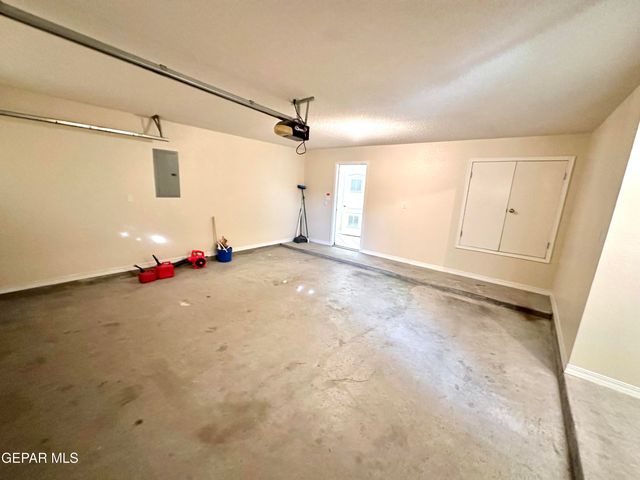 3100 TIERRA NORA Drive, El Paso, TX 79938