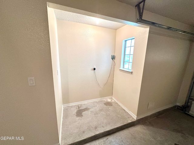 3100 TIERRA NORA Drive, El Paso, TX 79938