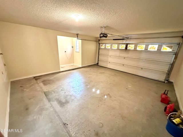 3100 TIERRA NORA Drive, El Paso, TX 79938