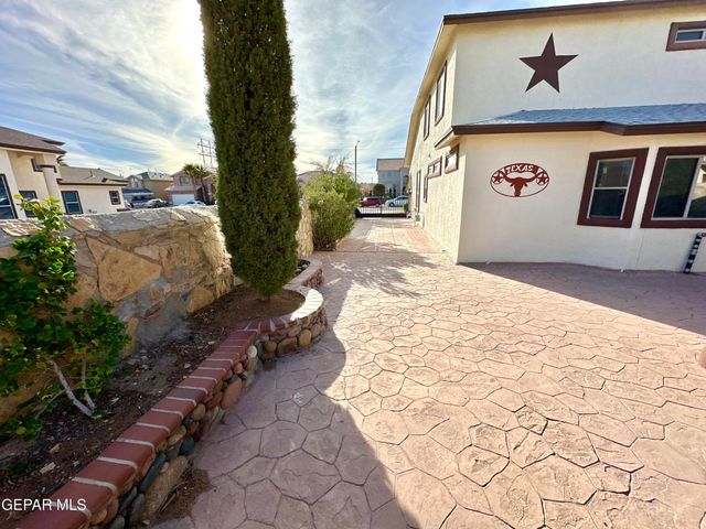 3100 TIERRA NORA Drive, El Paso, TX 79938