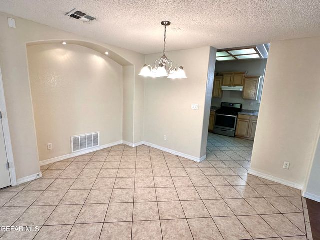 3100 TIERRA NORA Drive, El Paso, TX 79938