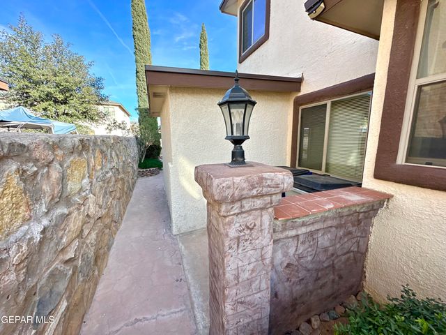 3100 TIERRA NORA Drive, El Paso, TX 79938