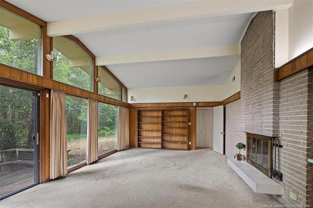 220 Vivian Drive, Fayetteville, NC 28311