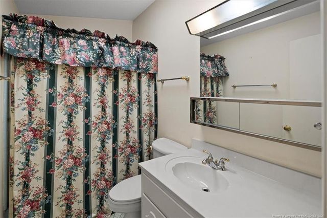 220 Vivian Drive, Fayetteville, NC 28311