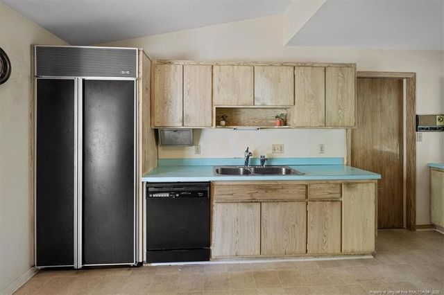 220 Vivian Drive, Fayetteville, NC 28311