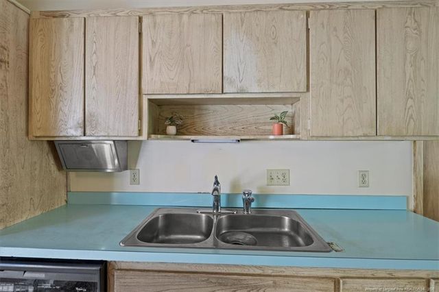 220 Vivian Drive, Fayetteville, NC 28311