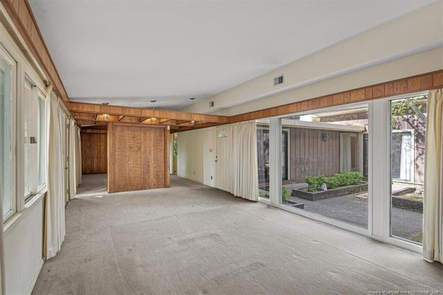 220 Vivian Drive, Fayetteville, NC 28311