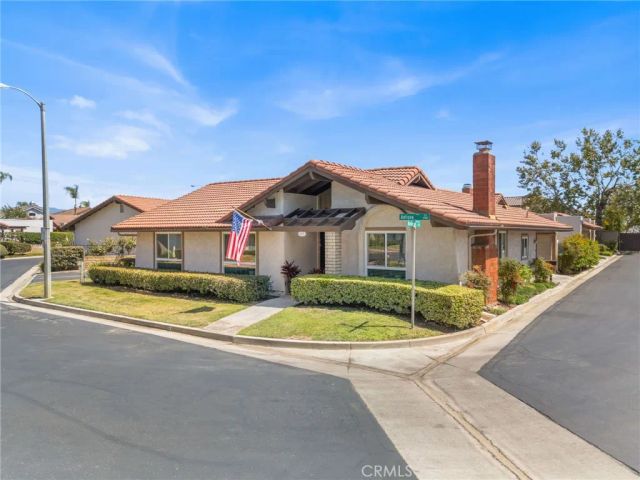 812 Martinique, Placentia, CA 92870