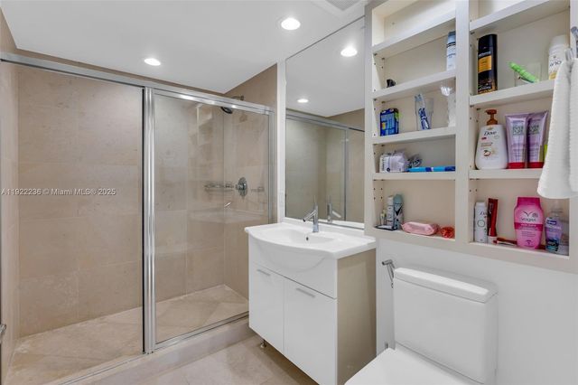 495 Brickell Ave 3511, Miami, FL 33131