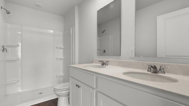 842 Long Bluff Road, Summerville, SC 29486