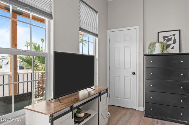 2401 W SOUTHERN Avenue 106, Tempe, AZ 85282