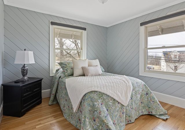 27 Old Upton Rd, Grafton, MA 01519