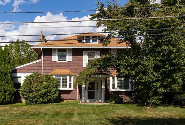 27 Old Upton Rd, Grafton, MA 01519