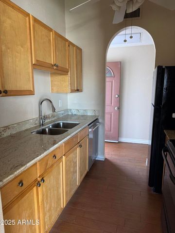 7550 N 12TH Street 239, Phoenix, AZ 85020