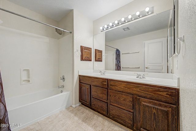 1722 E SAMUEL Drive, Phoenix, AZ 85024