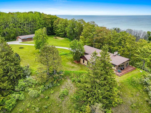 1000 COUNTY ROAD U, Sturgeon Bay, WI 54235