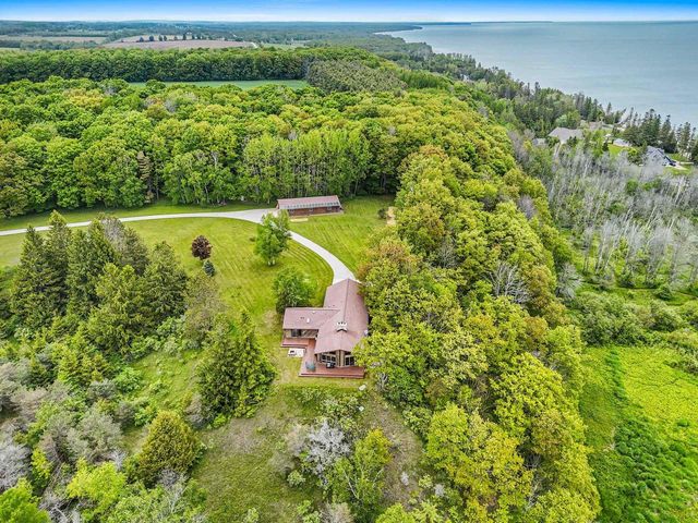 1000 COUNTY ROAD U, Sturgeon Bay, WI 54235