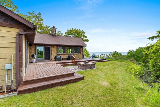 1000 COUNTY ROAD U, Sturgeon Bay, WI 54235