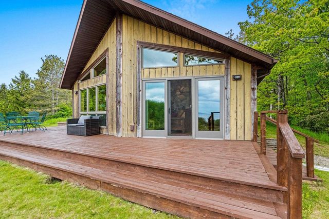 1000 COUNTY ROAD U, Sturgeon Bay, WI 54235