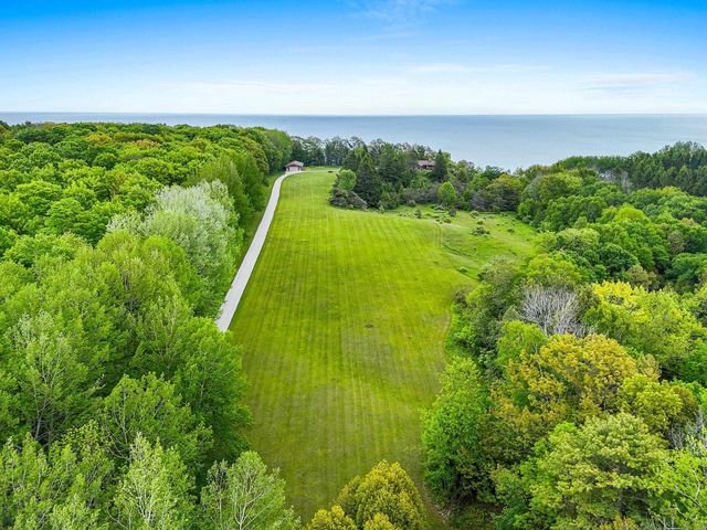 1000 COUNTY ROAD U, Sturgeon Bay, WI 54235