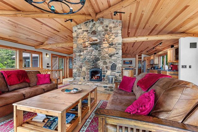 1000 COUNTY ROAD U, Sturgeon Bay, WI 54235