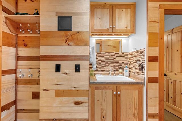 1000 COUNTY ROAD U, Sturgeon Bay, WI 54235